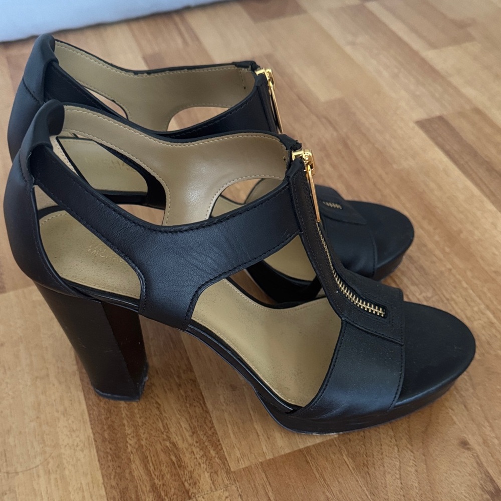 Michael Kors Berkley Mid Platform T-Strap Sandals